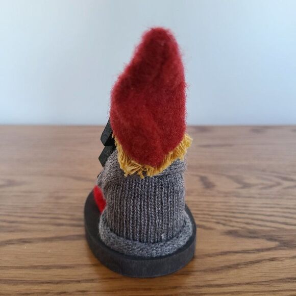 Handmade Sweden Larssons Tra Wood Christmas Figurine Girl on Sled Holding Tree - Picture 8 of 15